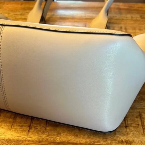 Banana Republic Leather Large East-West Tote Taupe With Lime Interior L/N - Picture 8 of 12